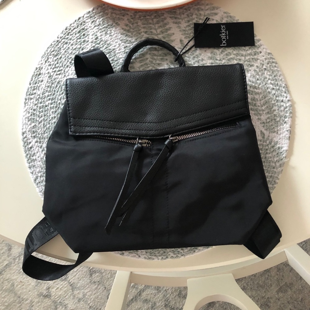Botkier back pack